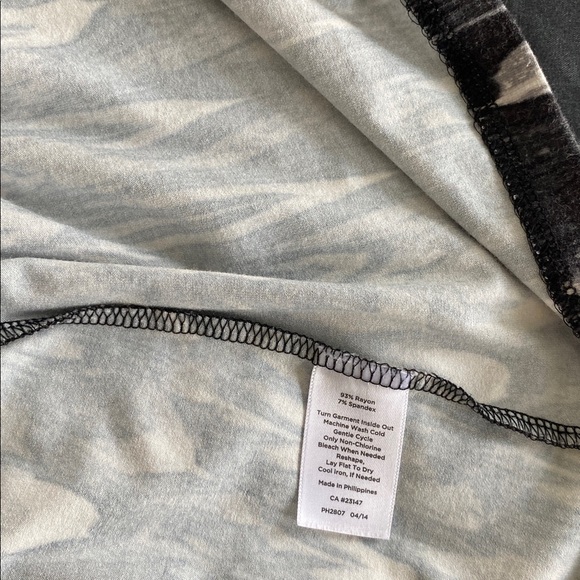 Talbots Gray, Black and White Long Sleeve Knit Dress, size Lp. EUC - Picture 5 of 6